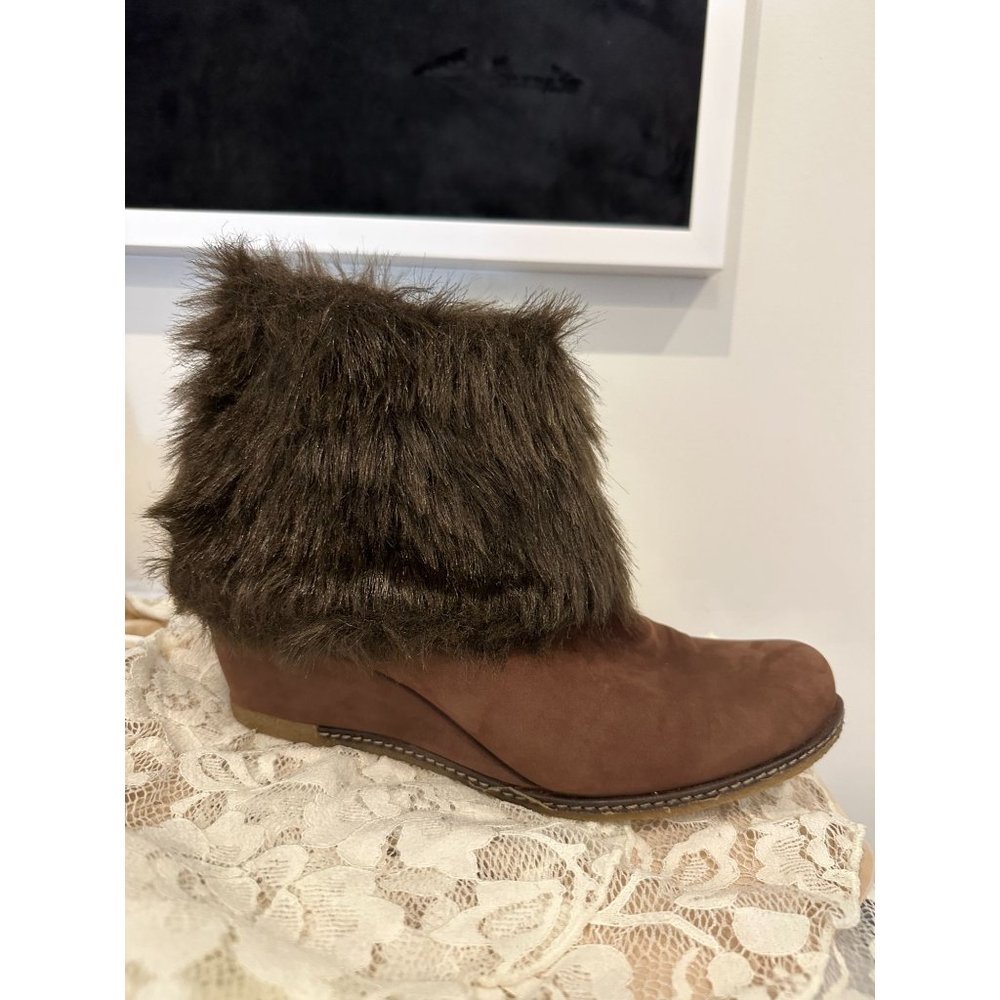 Eric Michael Faux Fur Brown Ankle Boot Size 40 Org. $170